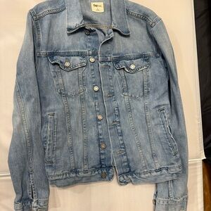 Gap Men’s Denim Jacket Light Wash Trucker Size Small